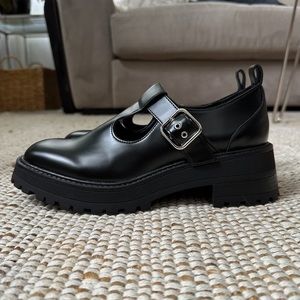 ZARA FLAT LUG SOLE LOAFERS MARY JANES 7.5 EU 38